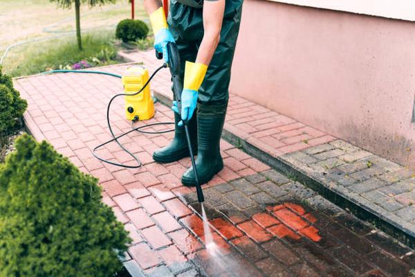 Community Initiatives for Better Sidewalks in New York City